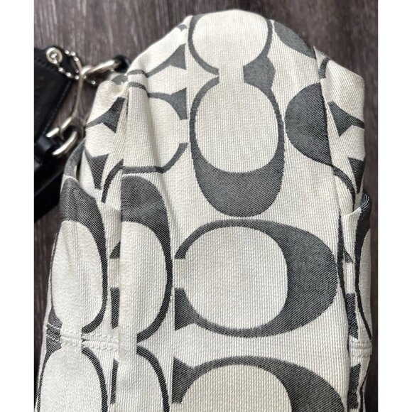 Vintage Coach Canvas Classic Logo Women’s Tote Shoulder Bag Green Mint Interior - Picture 10 of 16